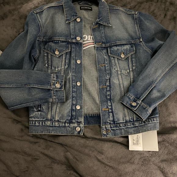 ღ Balenciaga women’s jeans jacket ღ - Picture 4 of 8